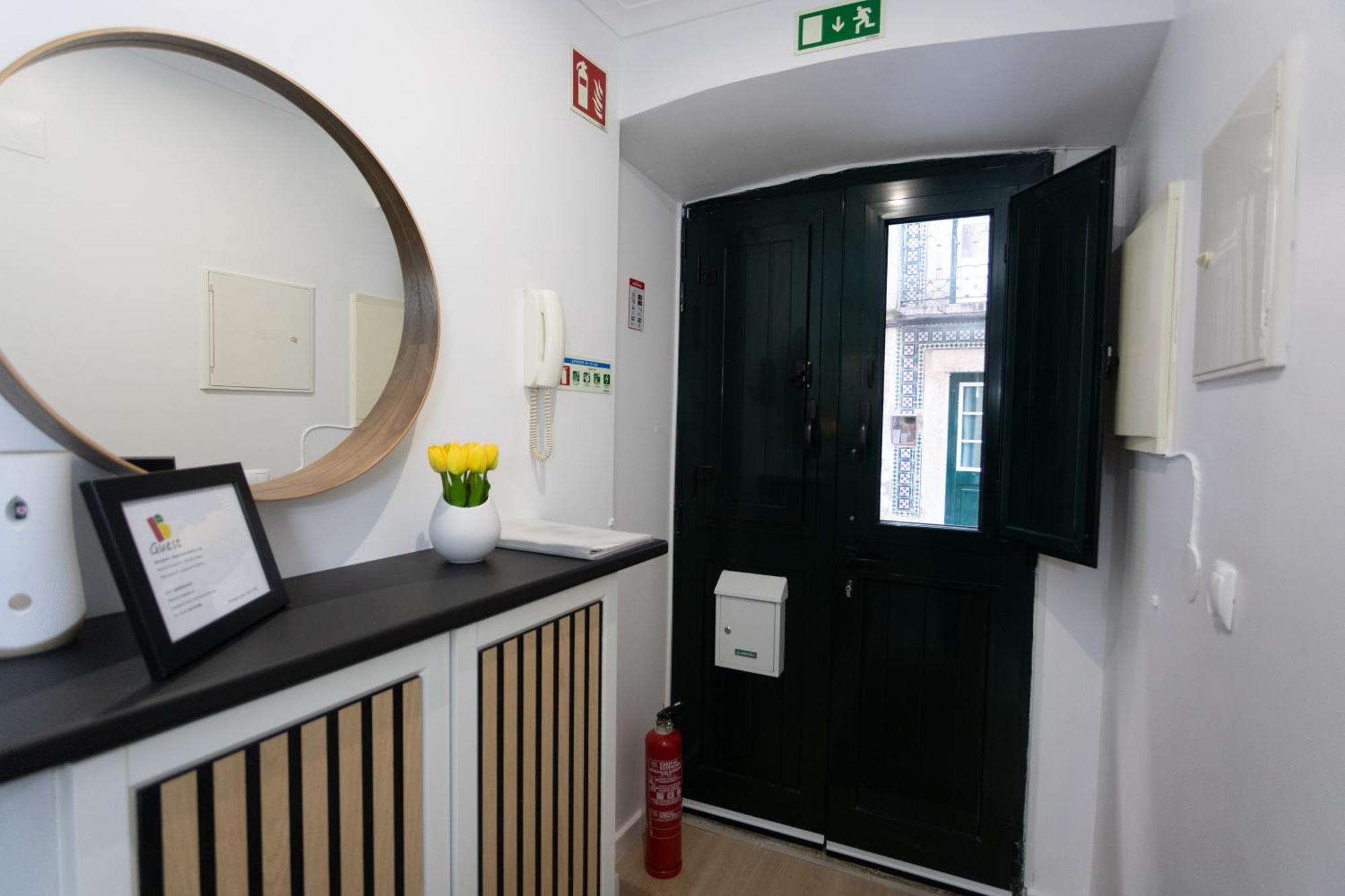 Bairro Alto 27 Apartment Lisboa Ngoại thất bức ảnh